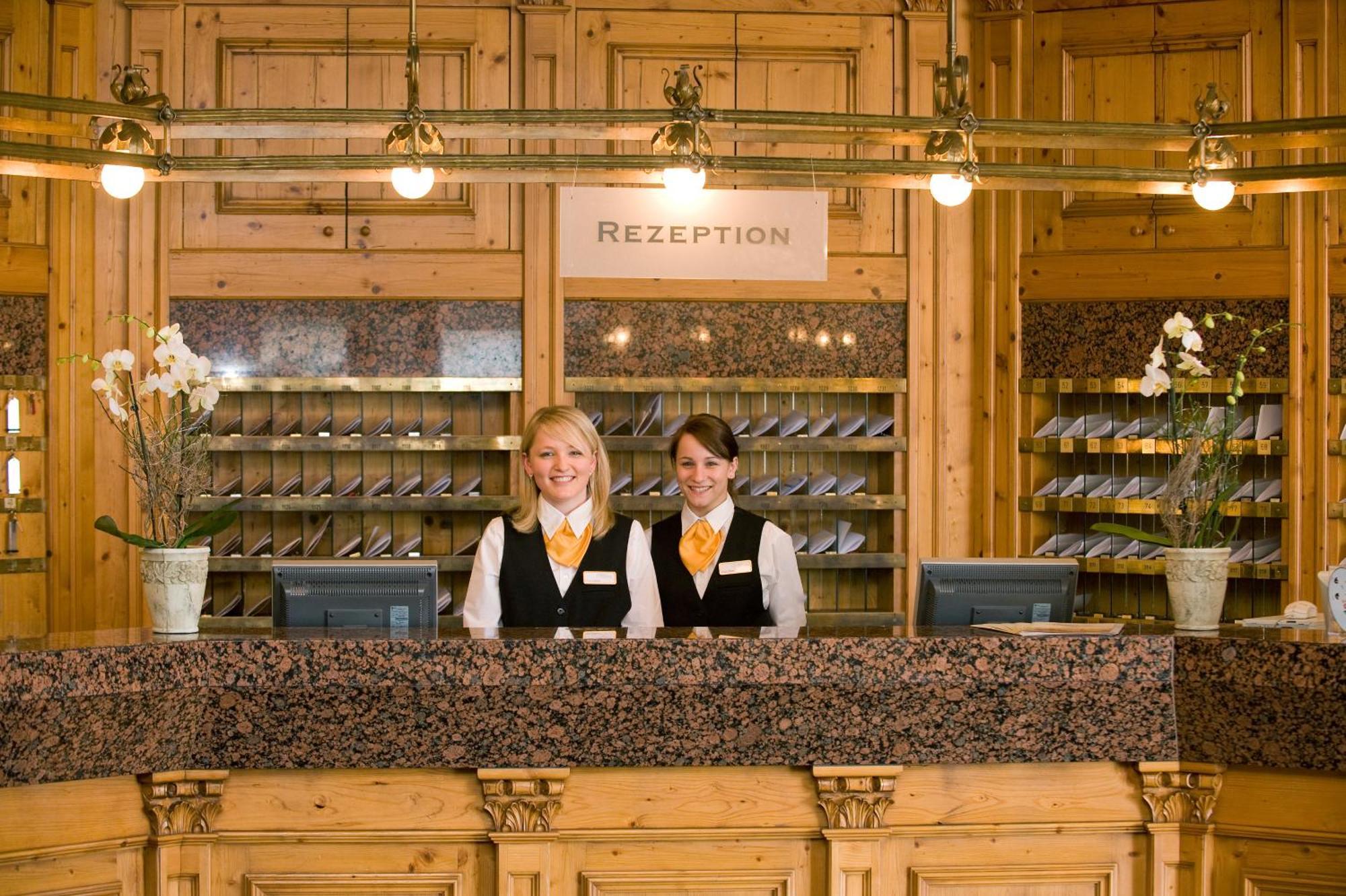 Hotel Pergola Im Goebels Hotel Rodenberg Rotenburg an der Fulda Bagian luar foto